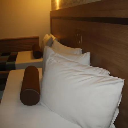 Susuzlu Seckin Hotel Izmir