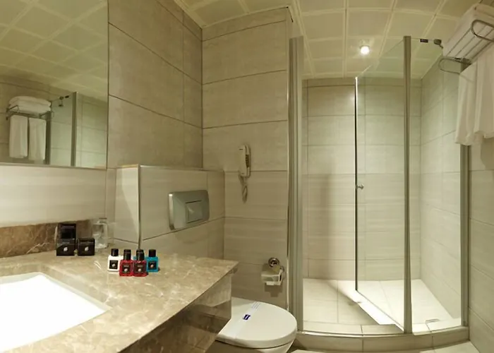 Susuzlu Seckin Σμύρνη